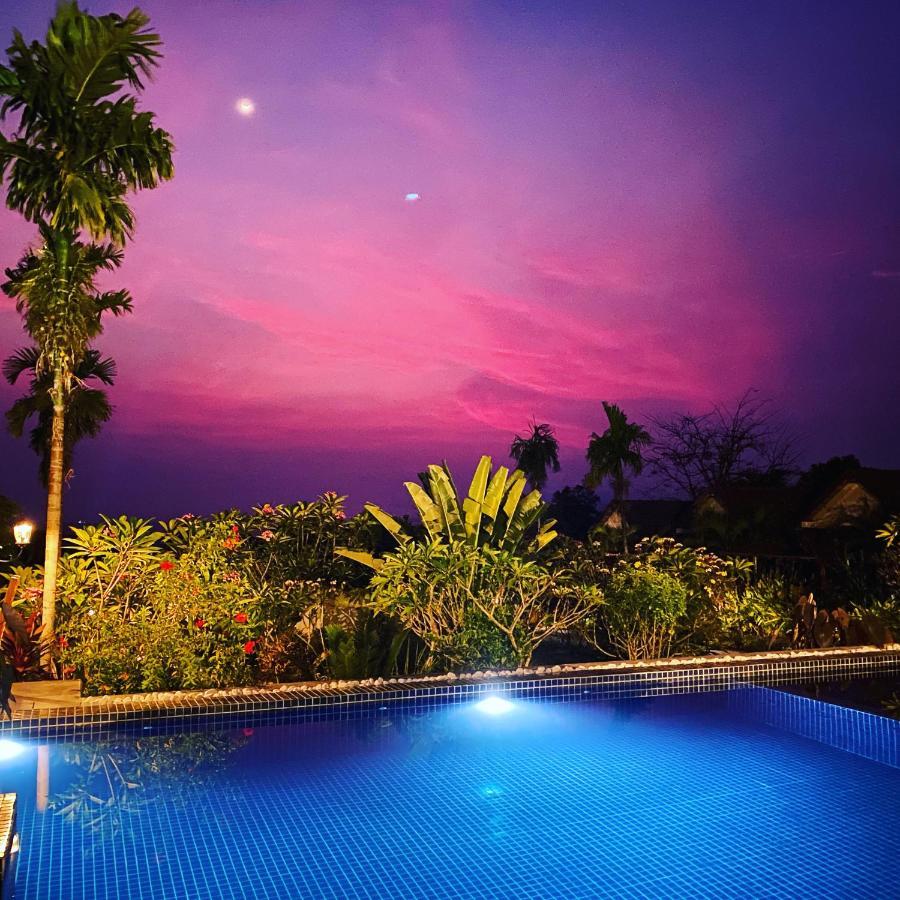 Atmaland Resort Kep Kültér fotó